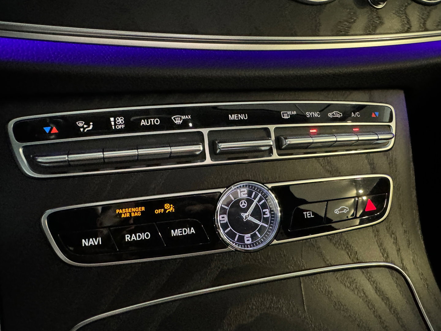 Mercedes-Benz E-Klasse 200 4MATIC Pano|BlindSpot|Cruise Control|Camera
