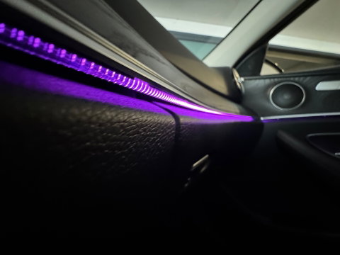 Mercedes-Benz E-Klasse 200 4MATIC Pano|BlindSpot|Cruise Control|Camera