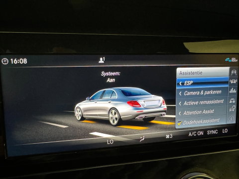 Mercedes-Benz E-Klasse 200 4MATIC Pano|BlindSpot|Cruise Control|Camera