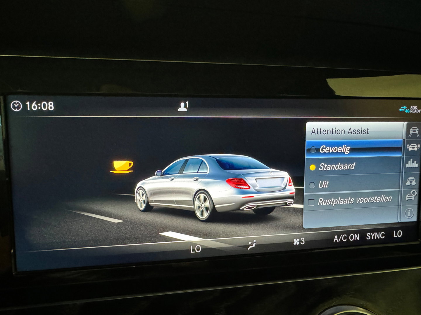 Mercedes-Benz E-Klasse 200 4MATIC Pano|BlindSpot|Cruise Control|Camera