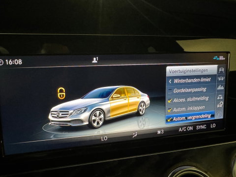 Mercedes-Benz E-Klasse 200 4MATIC Pano|BlindSpot|Cruise Control|Camera