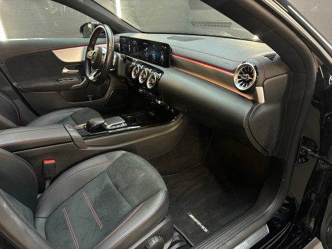 Mercedes-Benz CLA-Klasse 250 e AMG Pano|Sfeer|Camera|Dodehoek