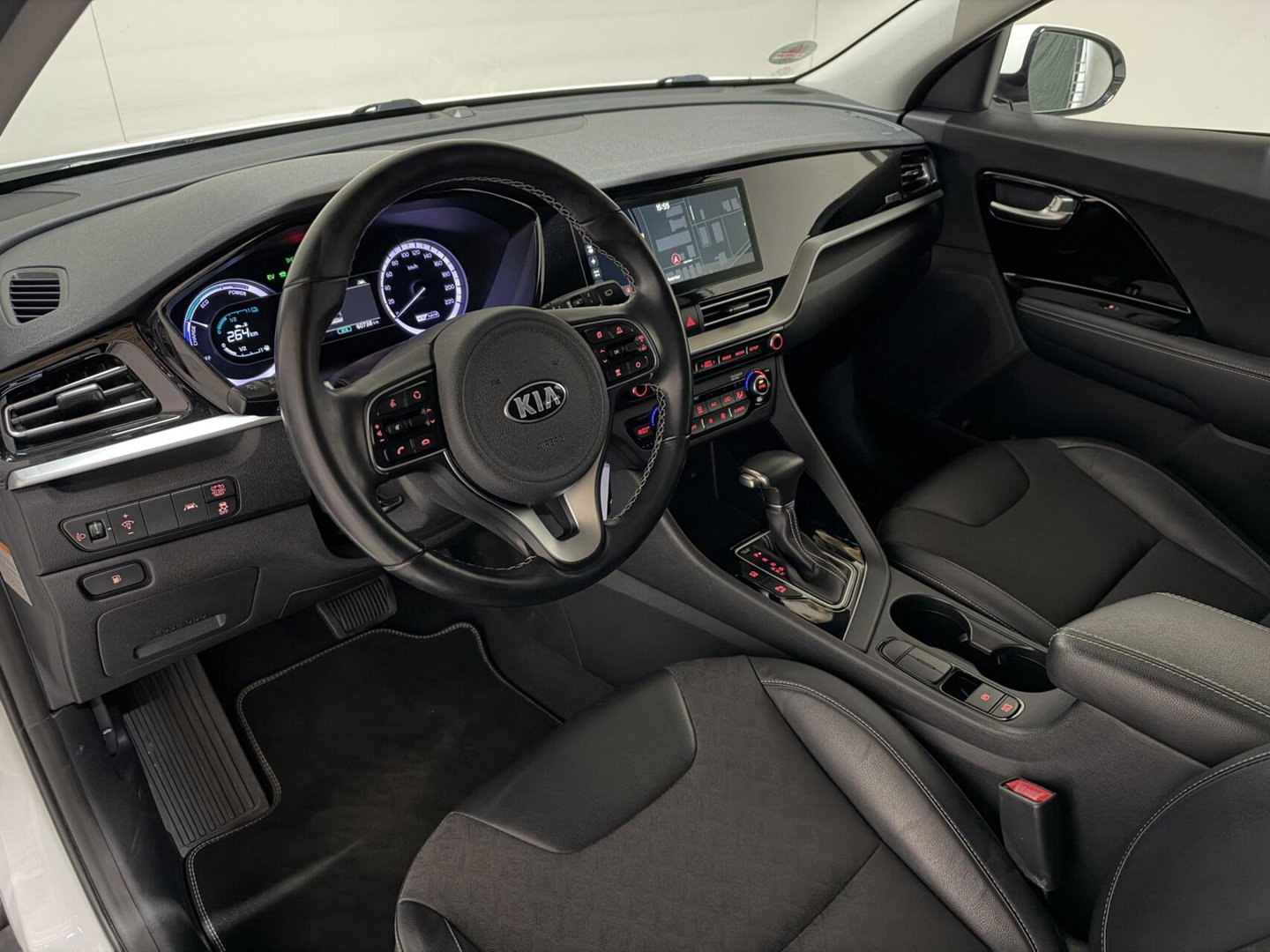 Kia Niro 1.6 GDi Hybrid DynamicLine ACC Camera Carplay Trekh. NAP