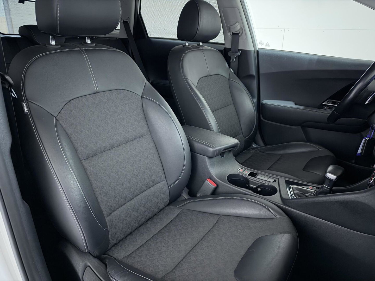 Kia Niro 1.6 GDi Hybrid DynamicLine ACC Camera Carplay Trekh. NAP