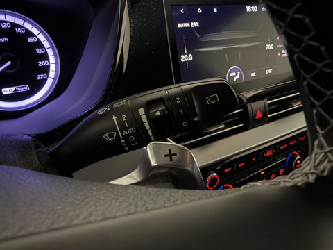 Kia Niro 1.6 GDi Hybrid DynamicLine ACC Camera Carplay Trekh. NAP
