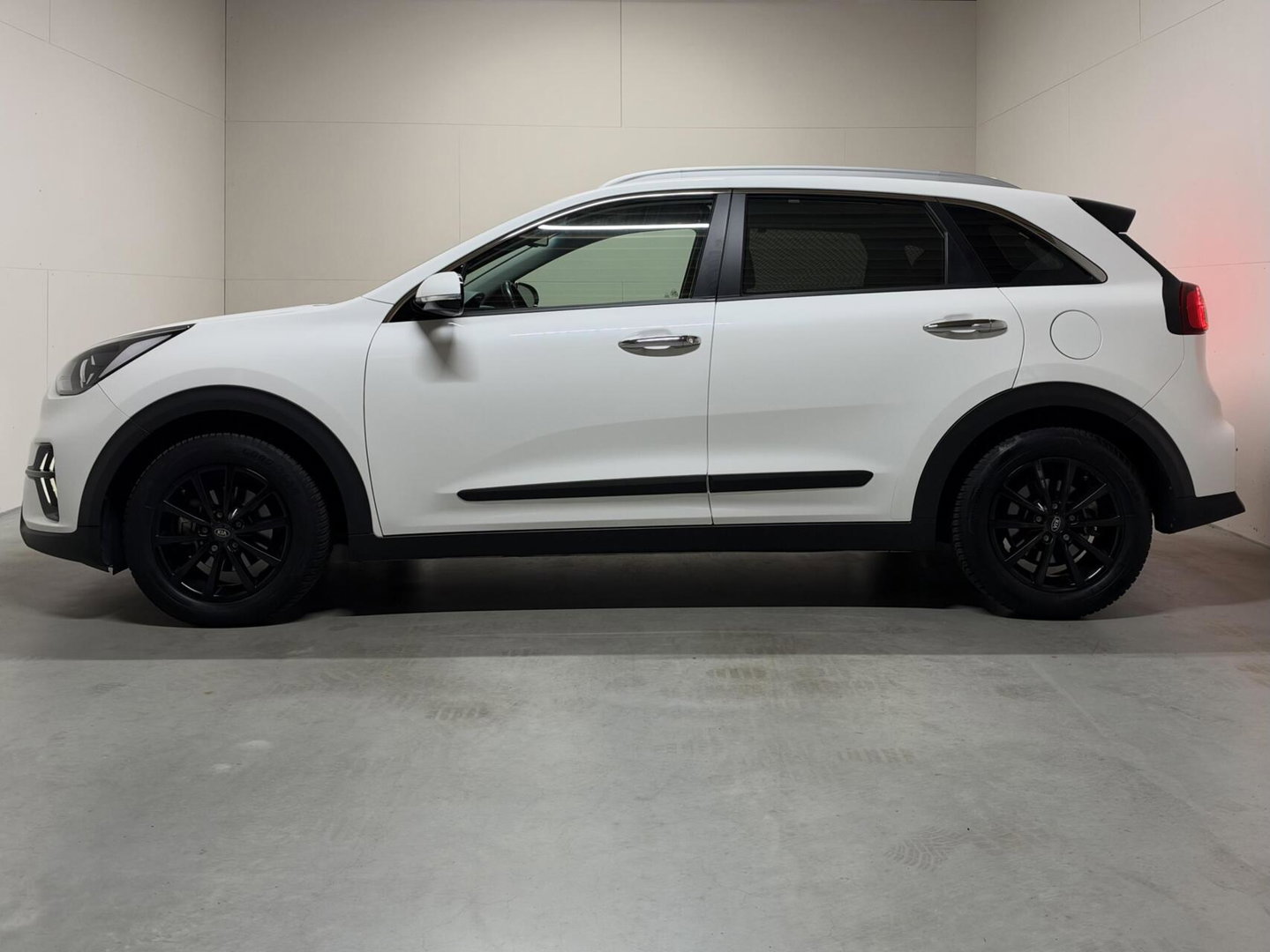 Kia Niro 1.6 GDi Hybrid DynamicLine ACC Camera Carplay Trekh. NAP