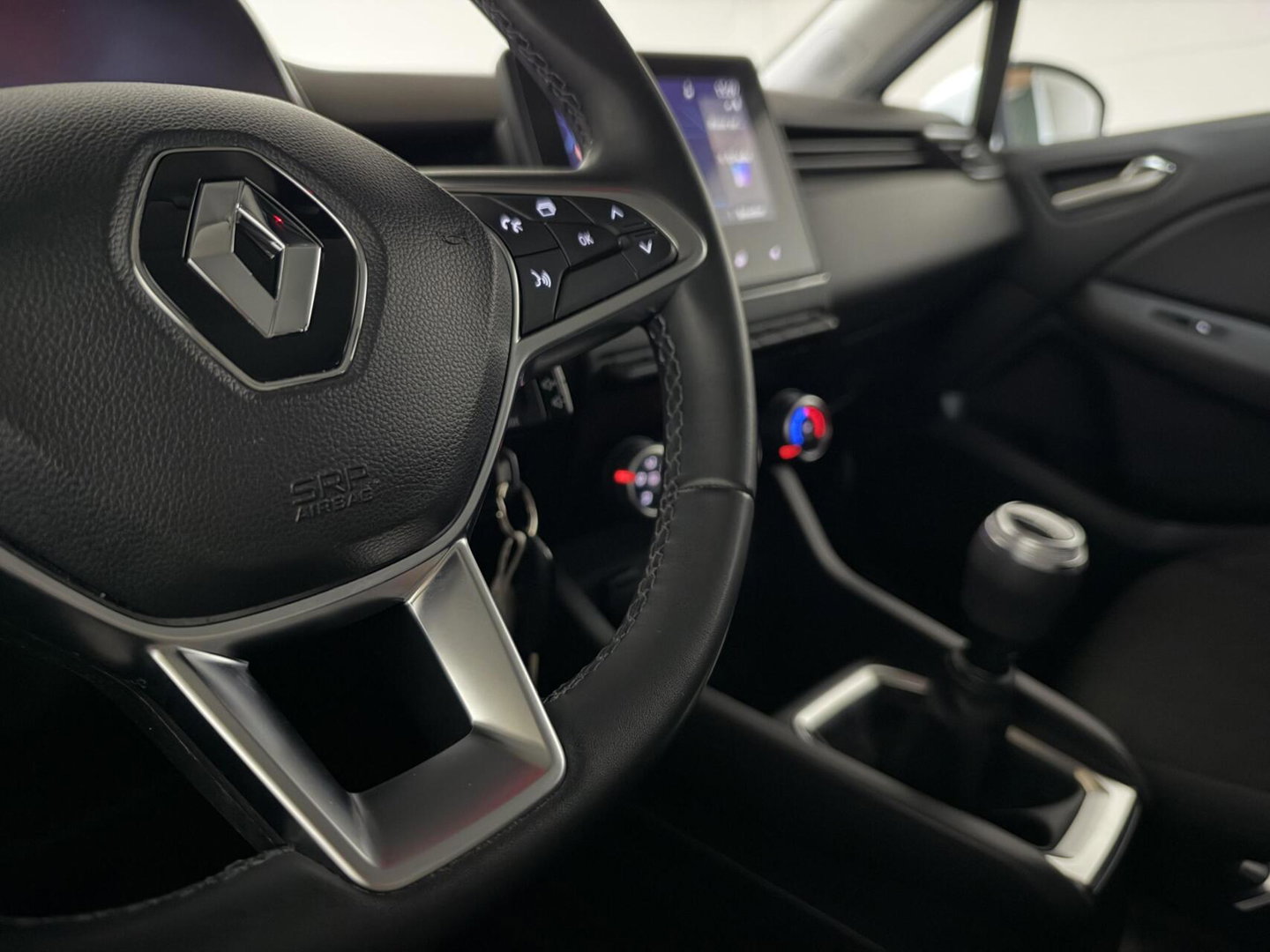 Renault Clio 1.0 TCe Life Airco Cruise Carplay PDC NAP