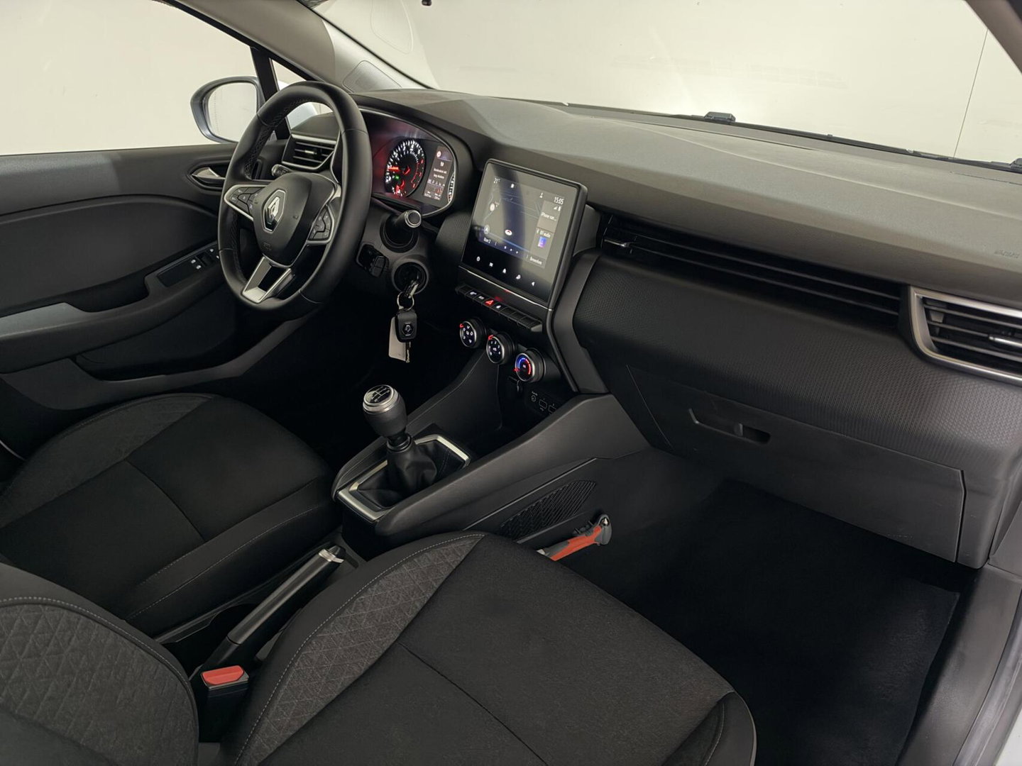 Renault Clio 1.0 TCe Life Airco Cruise Carplay PDC NAP