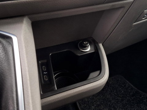 Volkswagen Transporter 2.0 TDI L2H1 Bulli | ADAPTIEF | TREKHAAK | LED | LEDER | LMV |