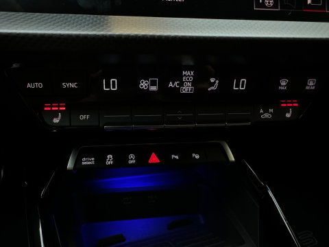 Audi RS3 Sportback 2.5 TFSI quattro Pano|Keramisch|B&O|HuD|Keyless