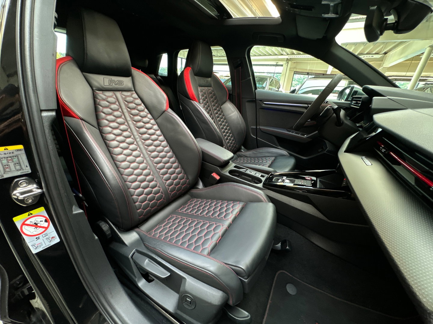 Audi RS3 Sportback 2.5 TFSI quattro Pano|Keramisch|B&O|HuD|Keyless
