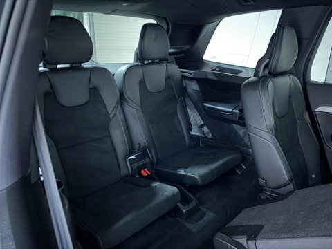 Volvo XC90 2.0 T8 Recharge AWD R-Design Polestar Pano H/K Luchtvering