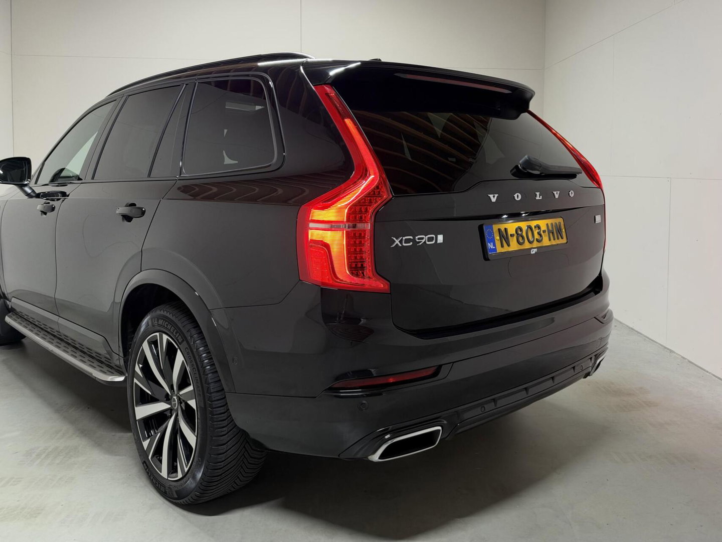 Volvo XC90 2.0 T8 Recharge AWD R-Design Polestar Pano H/K Luchtvering