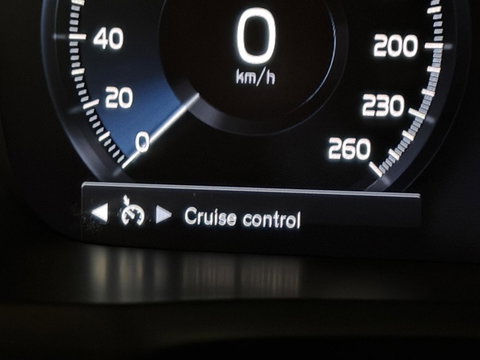 Volvo XC90 2.0 T8 Recharge AWD R-Design Polestar Pano H/K Luchtvering