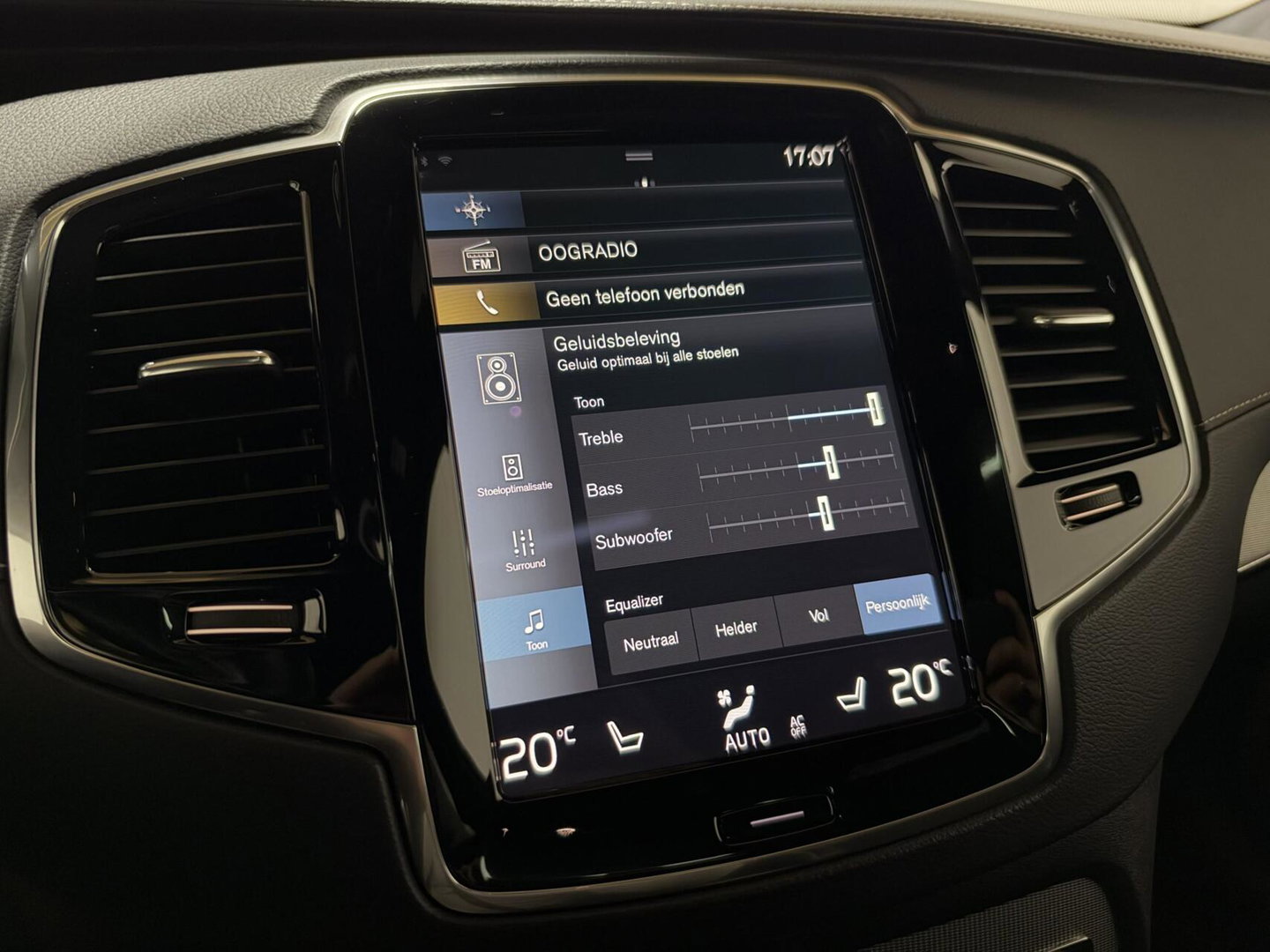 Volvo XC90 2.0 T8 Recharge AWD R-Design Polestar Pano H/K Luchtvering