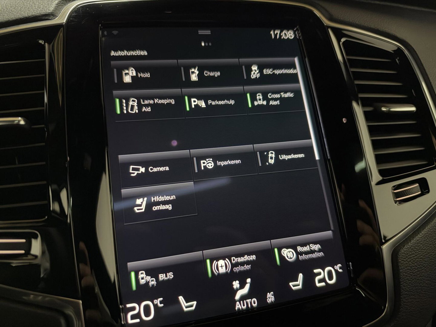 Volvo XC90 2.0 T8 Recharge AWD R-Design Polestar Pano H/K Luchtvering