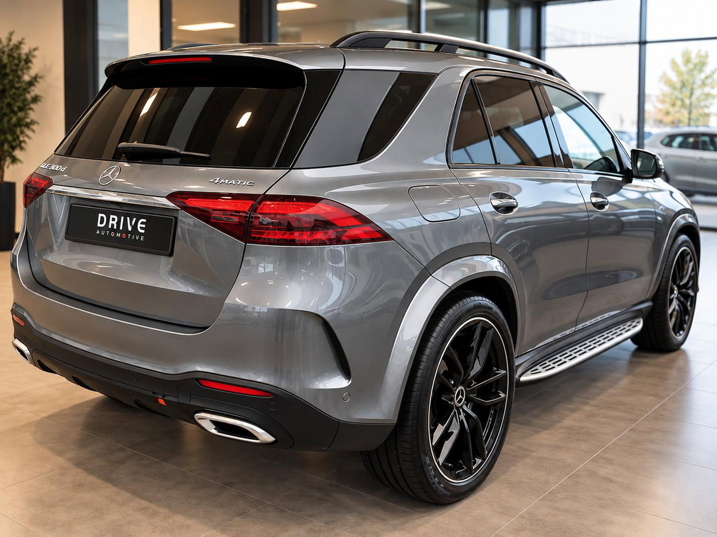 Mercedes-Benz GLE 400 e 4MATIC AMG Line Premium Plus |Full Option|36.000KM