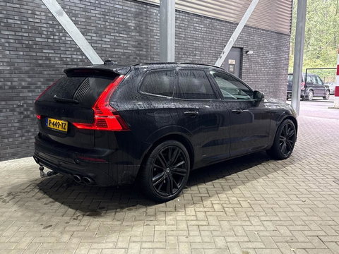 Volvo XC60 2.0 T8 Twin Engine AWD R-Design | HEICO | Luchtvering | Panoramadak | 21 Inch | Harman/Kardon | Massage+Ventilatie | Trekhaak