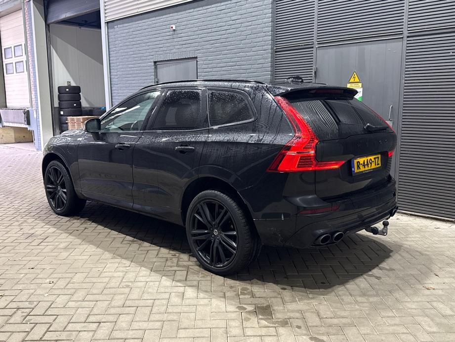 Volvo XC60 2.0 T8 Twin Engine AWD R-Design | HEICO | Luchtvering | Panoramadak | 21 Inch | Harman/Kardon | Massage+Ventilatie | Trekhaak