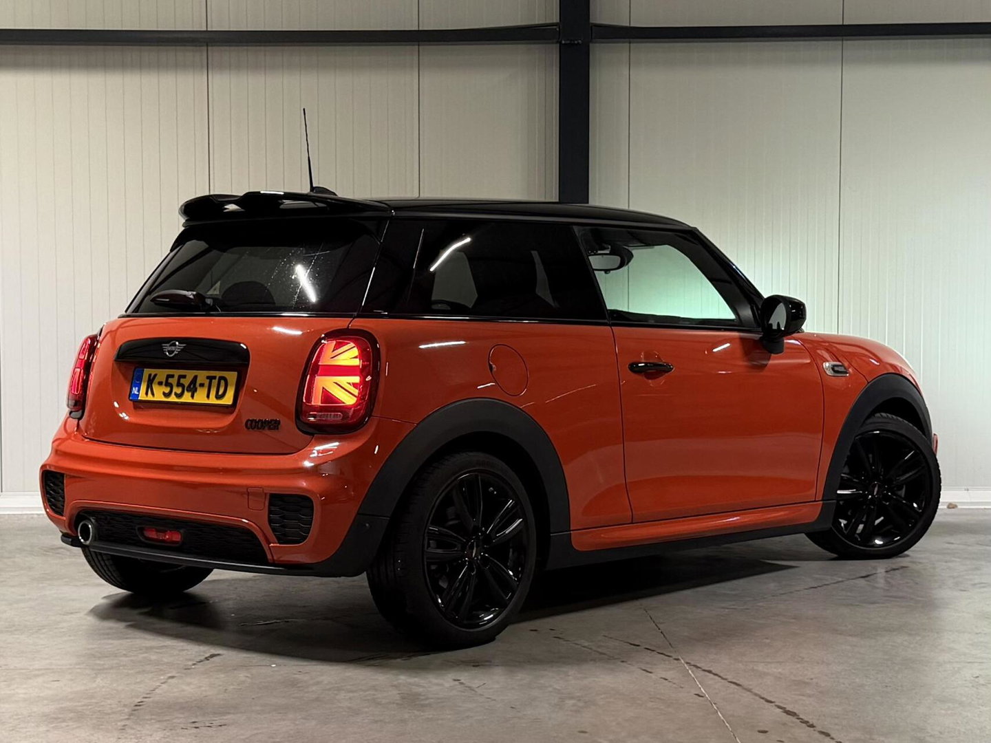 MINI Cooper 1.5 John Cooper Works Dalston Edition Carplay