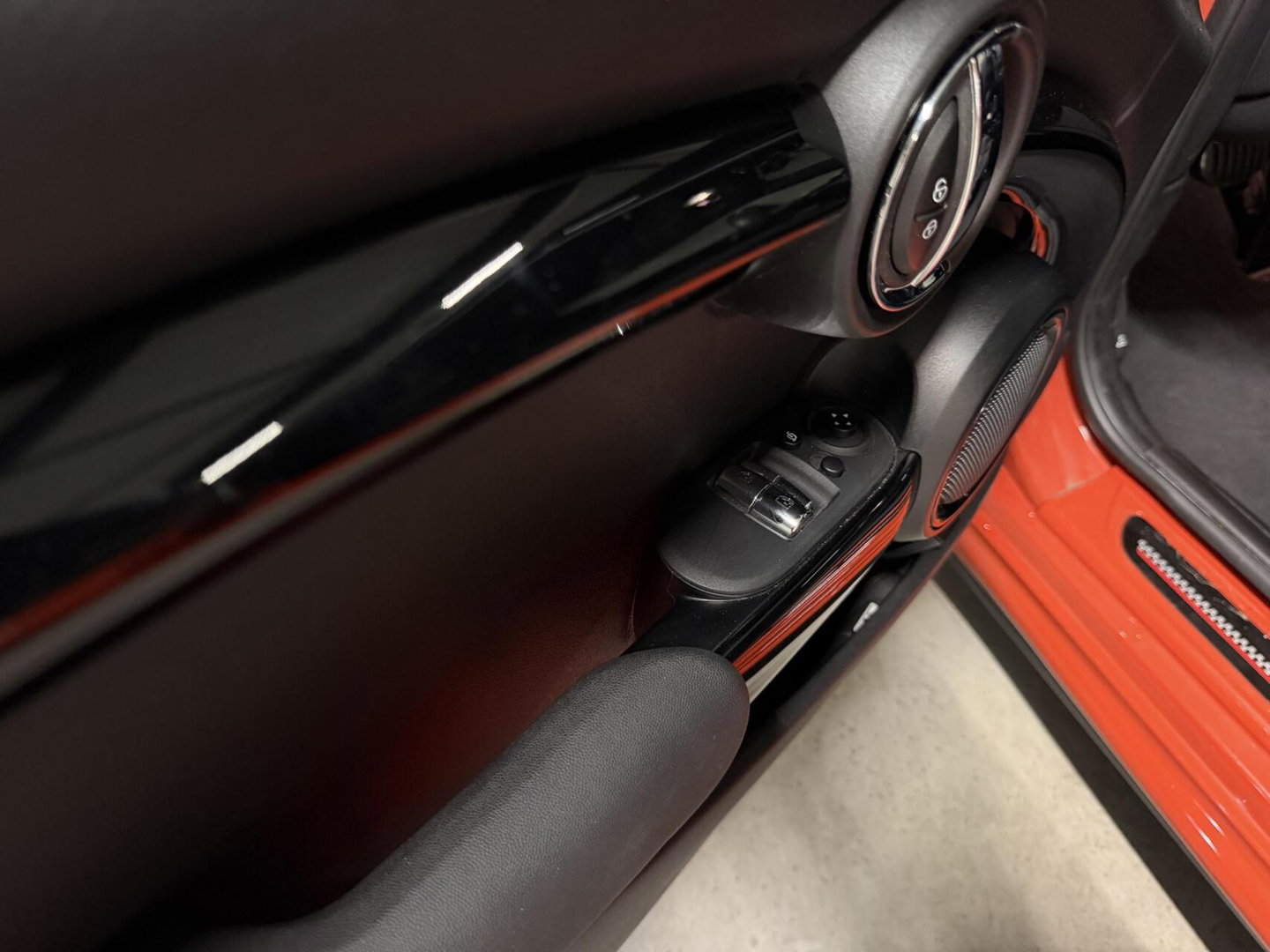 MINI Cooper 1.5 John Cooper Works Dalston Edition Carplay