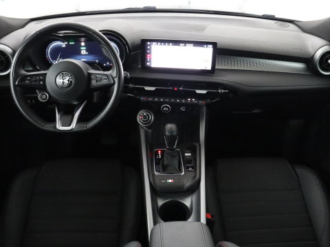 Alfa Romeo Tonale 1.5T Hybrid Edizione Speciale | Apple Carplay | LED | Navigatie | Parkeerhulp |