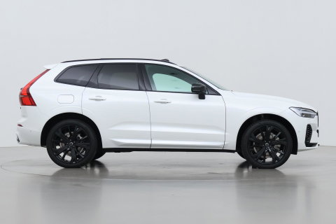 Volvo XC60 T6 Plus Black Edition | Harman/Kardon | Pilot Assist | Panoramadak | 360° Camera | Head-Up | Stoel+Stuurverwarming | 21 Inch