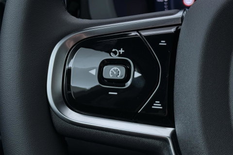 Volvo XC60 T6 Plus Black Edition | Panoramadak | Harman/Kardon | Pilot Assist | Stoel+Stuurverwarming