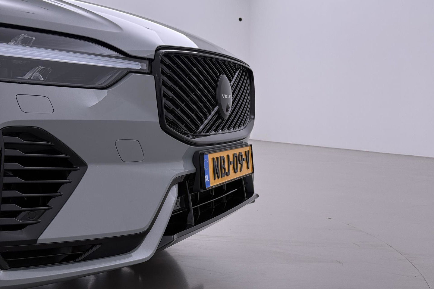 Volvo XC60 T6 Plus Black Edition | Panoramadak | Harman/Kardon | Pilot Assist | Stoel+Stuurverwarming
