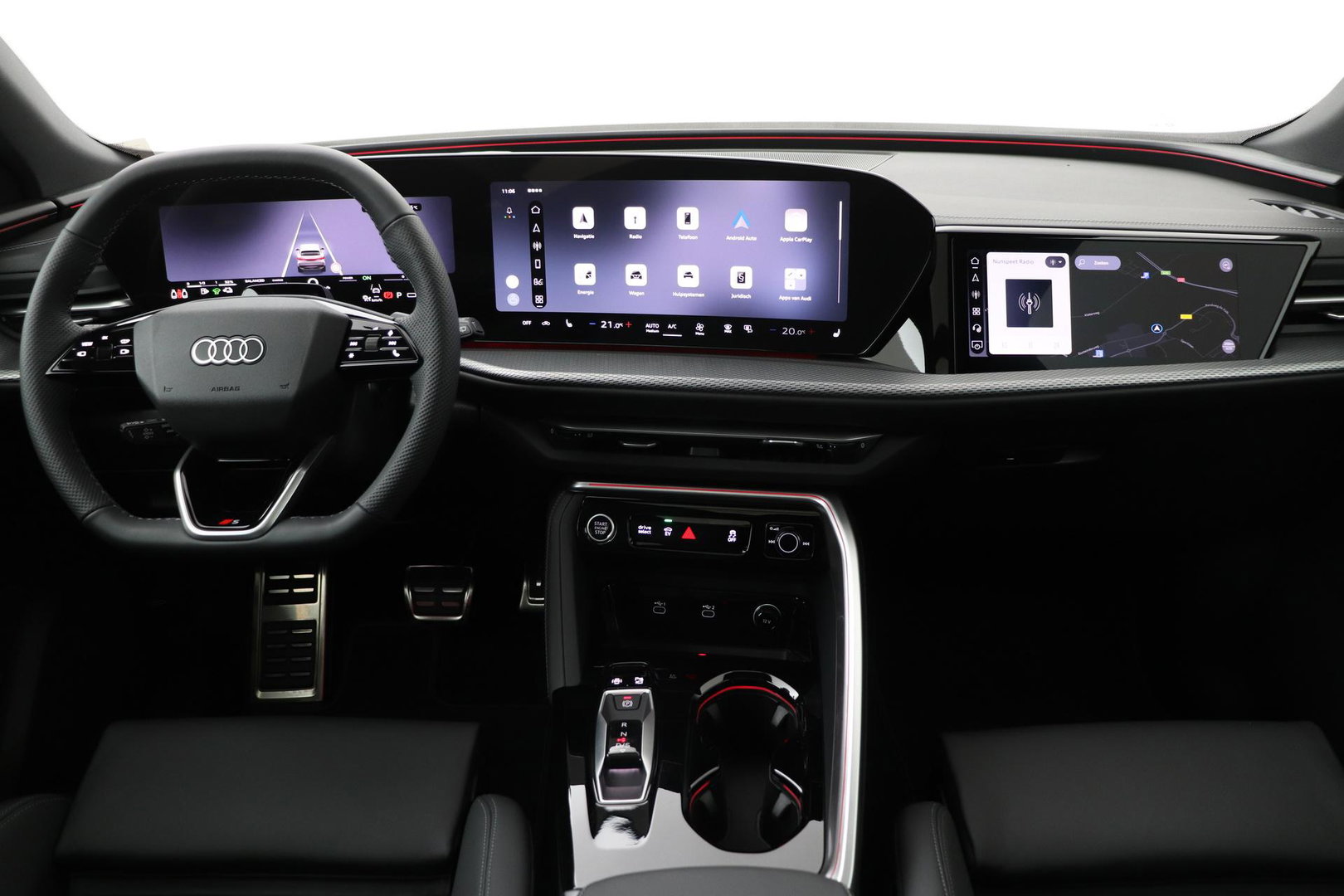Audi Q5 Sportback Quattro S edition Competition | B&O | Passenger Display | Trekhaak | Luchtvering | Panoramadak | 360° Camera | 21 Inch | ACC