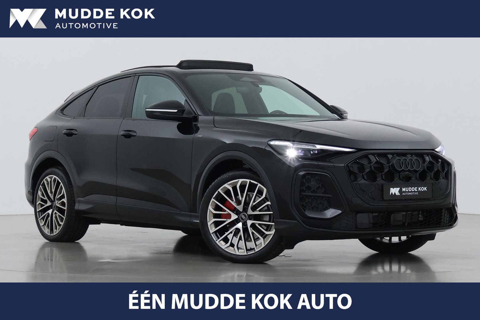 Audi Q5 Sportback Quattro S edition Competition | B&O | Passenger Display | Trekhaak | Luchtvering | Panoramadak | 360° Camera | 21 Inch | ACC