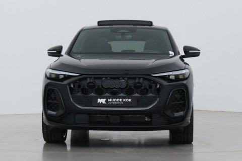 Audi Q5 Sportback Quattro S edition Competition | B&O | Passenger Display | Trekhaak | Luchtvering | Panoramadak | 360° Camera | 21 Inch | ACC