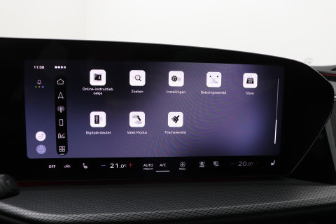 Audi Q5 Sportback Quattro S edition Competition | B&O | Passenger Display | Trekhaak | Luchtvering | Panoramadak | 360° Camera | 21 Inch | ACC