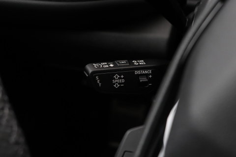 Audi Q5 Sportback Quattro S edition Competition | B&O | Passenger Display | Trekhaak | Luchtvering | Panoramadak | 360° Camera | 21 Inch | ACC