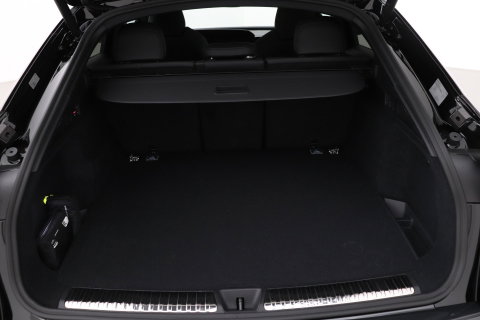 Audi Q5 Sportback Quattro S edition Competition | B&O | Passenger Display | Trekhaak | Luchtvering | Panoramadak | 360° Camera | 21 Inch | ACC