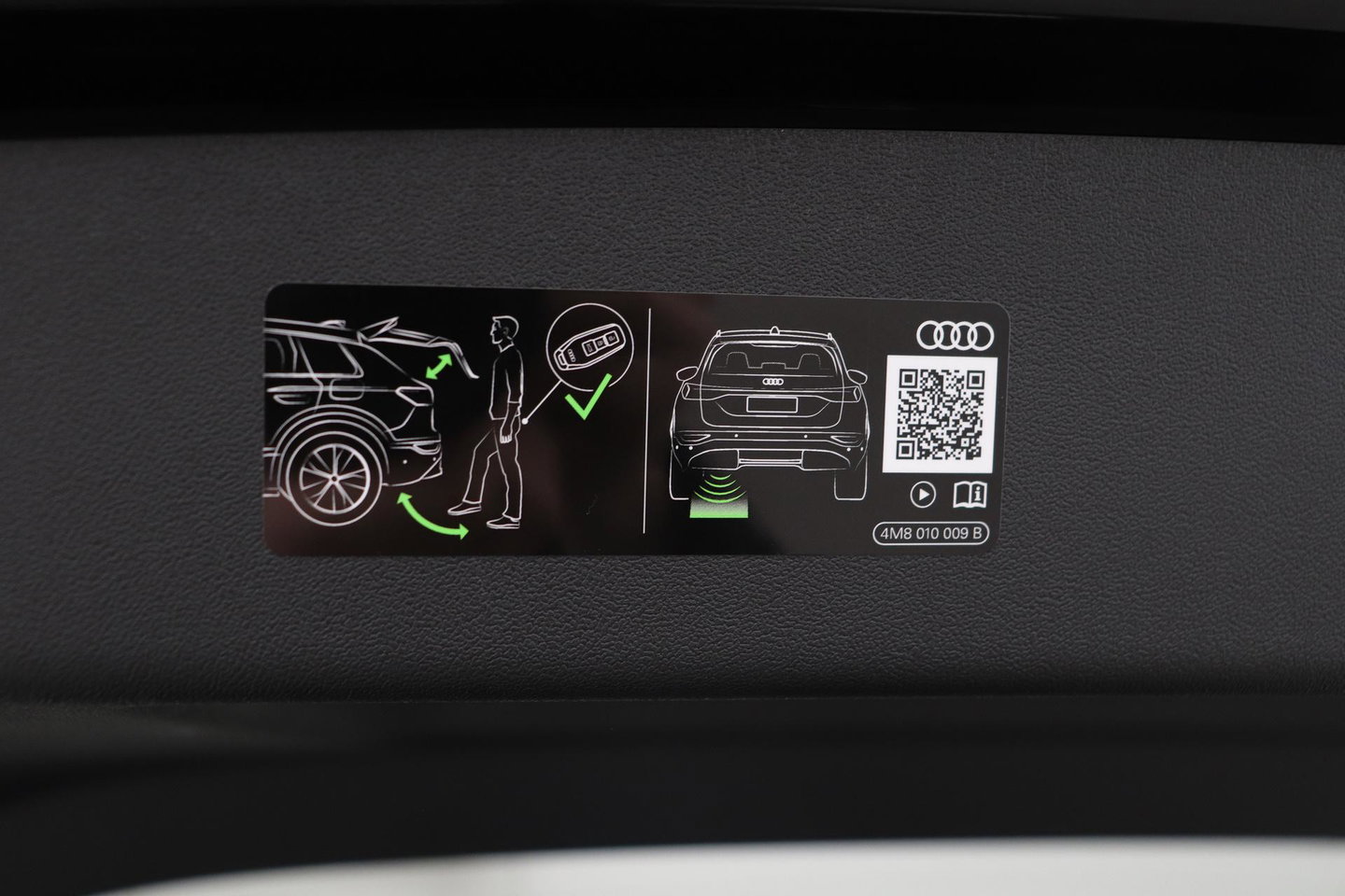 Audi Q5 Sportback Quattro S edition Competition | B&O | Passenger Display | Trekhaak | Luchtvering | Panoramadak | 360° Camera | 21 Inch | ACC