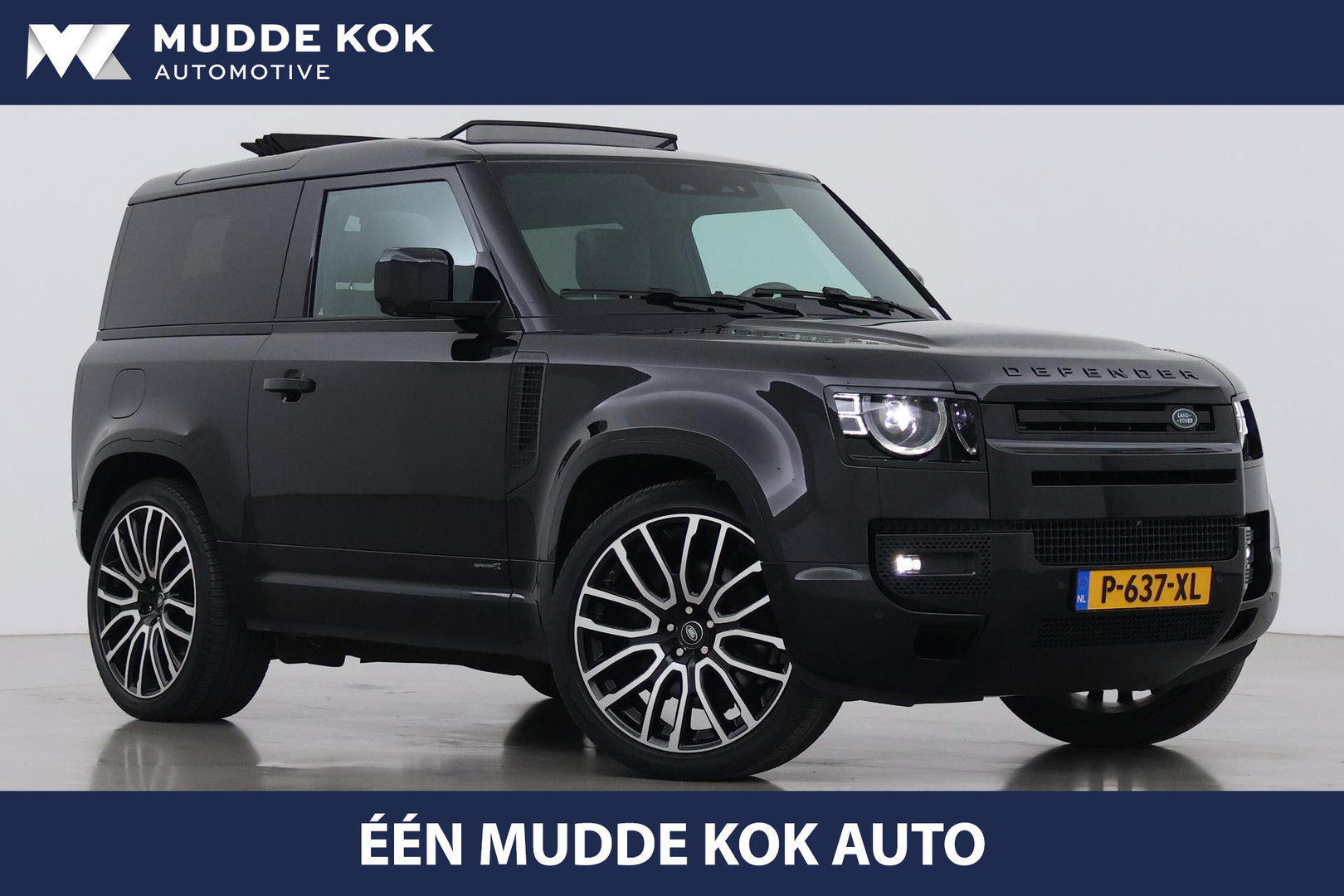 Land Rover Defender 90 D300 X | BTW | 23 Inch | Canvas Vouwdak | ClearSight | Trekhaak | Head-Up | Koelbox | Meridian Surround