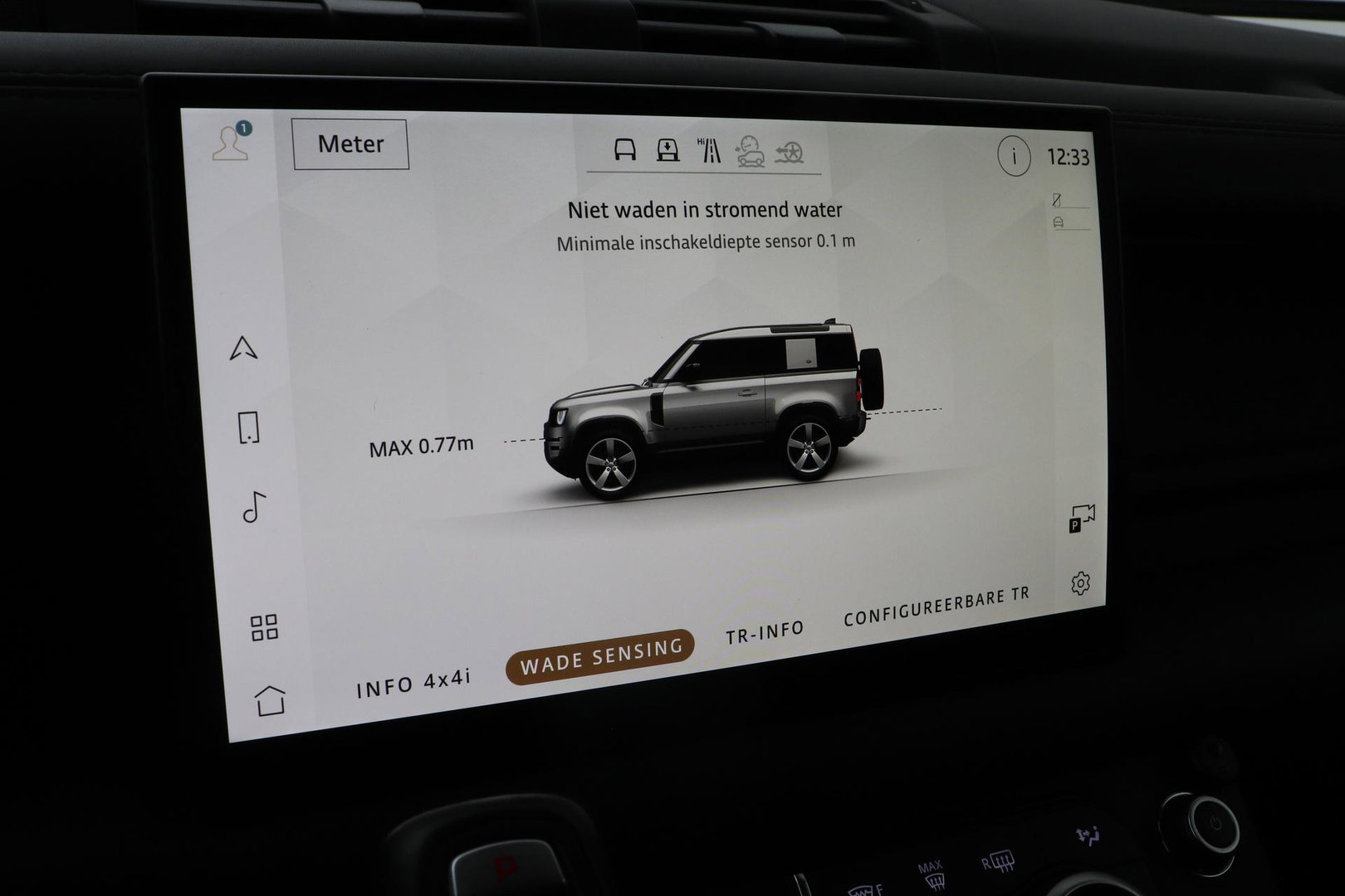 Land Rover Defender 90 D300 X | BTW | 23 Inch | Canvas Vouwdak | ClearSight | Trekhaak | Head-Up | Koelbox | Meridian Surround