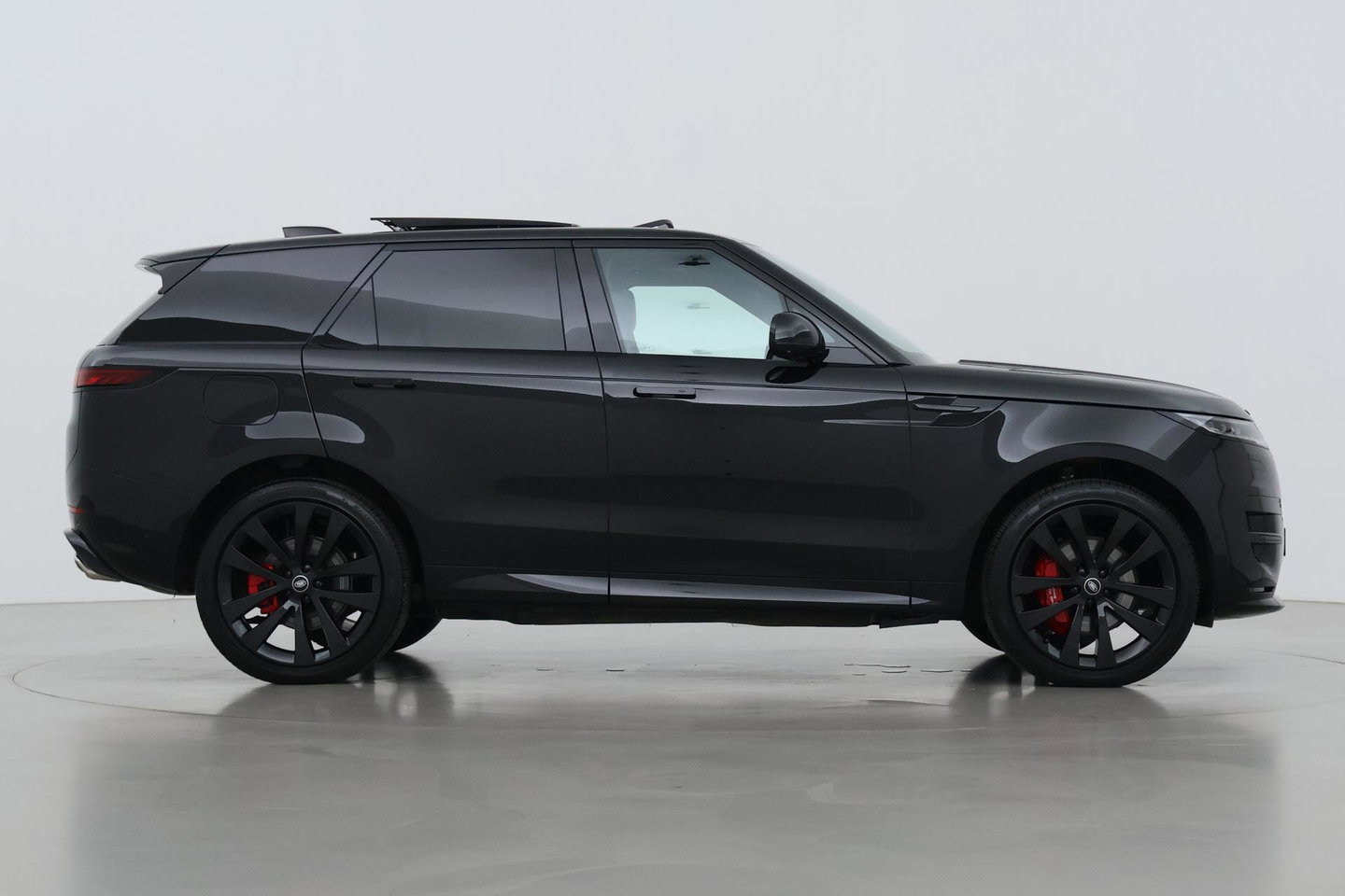 Land Rover Range Rover Sport P460e Dynamic HSE | 23 Inch | ClearSight | Meridian 3D Surround | Head-Up | Trekhaak | Ventilatie