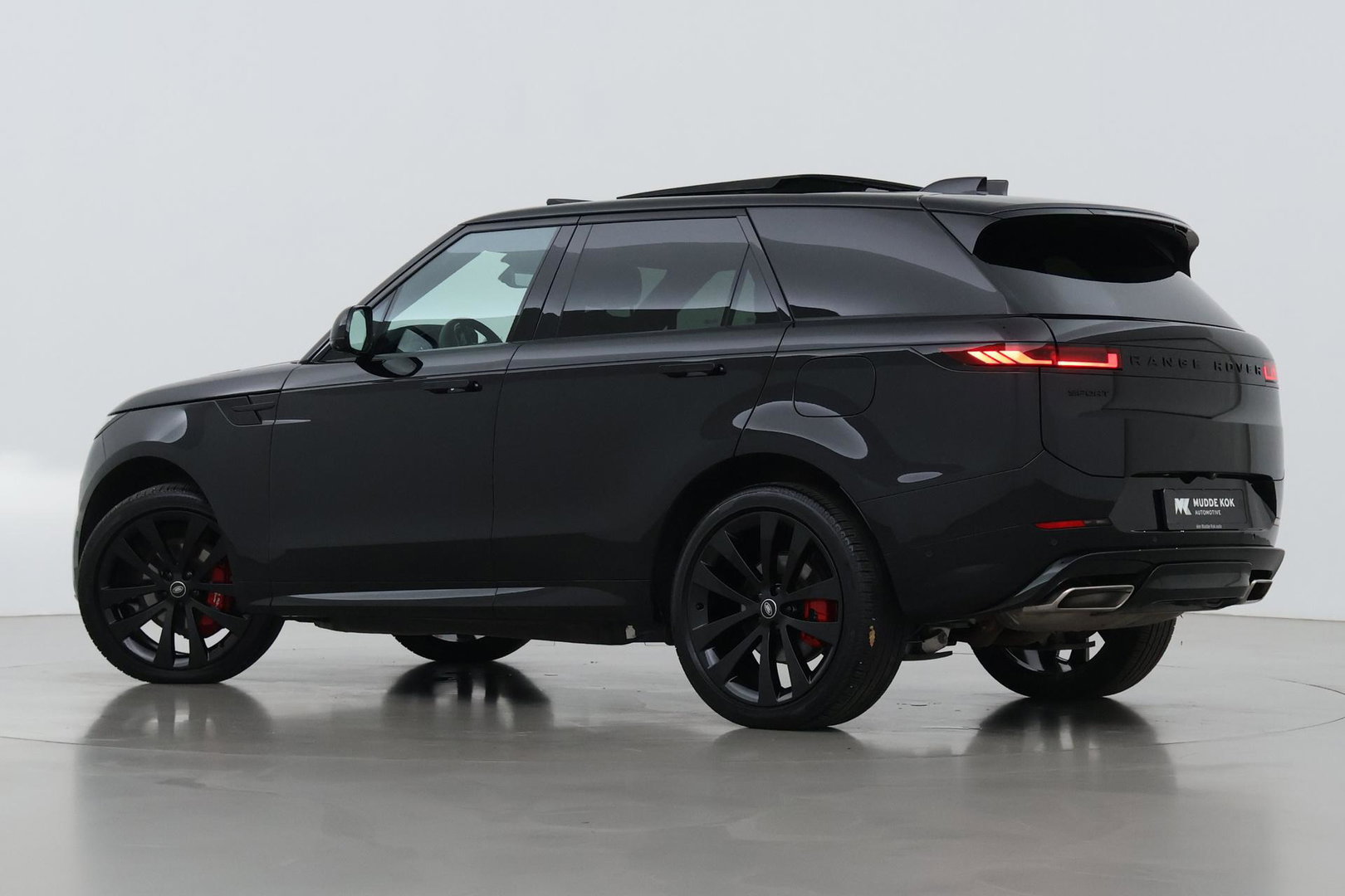 Land Rover Range Rover Sport P460e Dynamic HSE | 23 Inch | ClearSight | Meridian 3D Surround | Head-Up | Trekhaak | Ventilatie