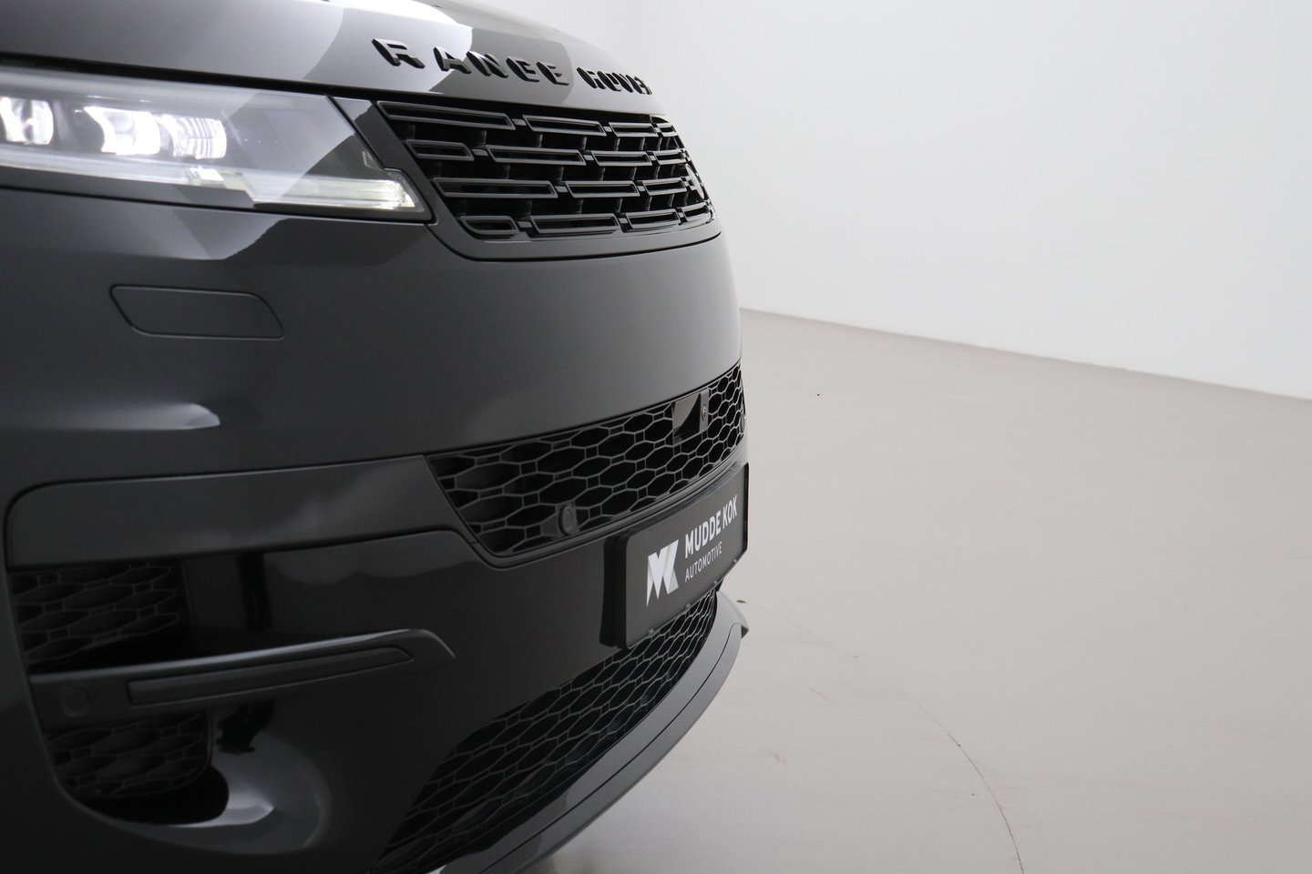 Land Rover Range Rover Sport P460e Dynamic HSE | 23 Inch | ClearSight | Meridian 3D Surround | Head-Up | Trekhaak | Ventilatie