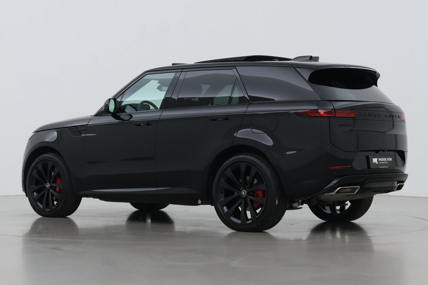 Land Rover Range Rover Sport P460e Dynamic HSE | 23 Inch | ClearSight | Meridian 3D Surround | Head-Up | Trekhaak | Ventilatie