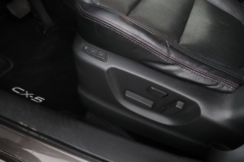 Mazda CX-5 2.0 SkyActiv-G 165 Skylease GT 2WD | Stoelverwarming | Bose | Trekhaak | Cruise Control | BLIS | Keyless