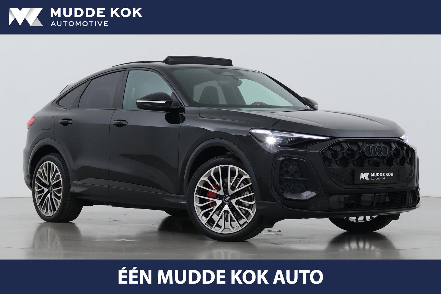 Audi Q5 Sportback Quattro S edition Competition | B&O | Passenger Display | Trekhaak | Luchtvering | Panoramadak | 360° Camera | 21 Inch | ACC