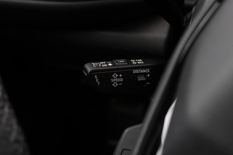 Audi Q5 Sportback Quattro S edition Competition | B&O | Passenger Display | Trekhaak | Luchtvering | Panoramadak | 360° Camera | 21 Inch | ACC