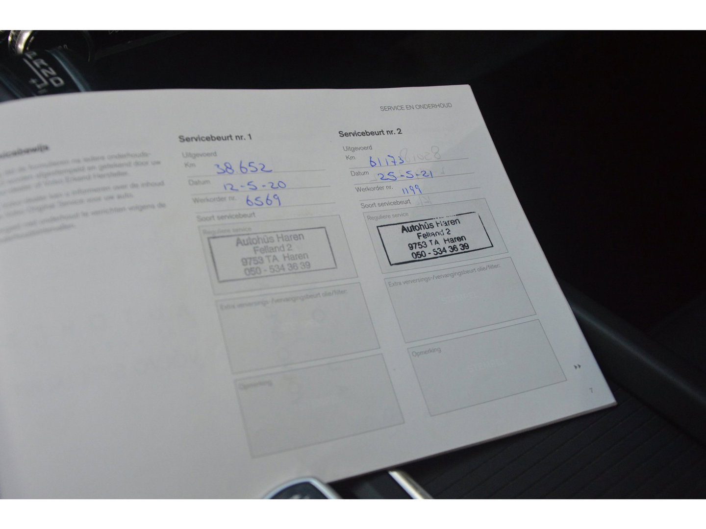 Volvo XC60 T5 Momentum| Trekhaak 2.400 KG | Leer | Keyless | Perfect onderhouden |