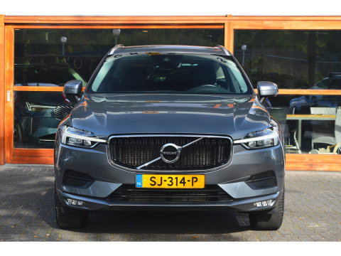 Volvo XC60 T5 Momentum| Trekhaak 2.400 KG | Leer | Keyless | Perfect onderhouden |
