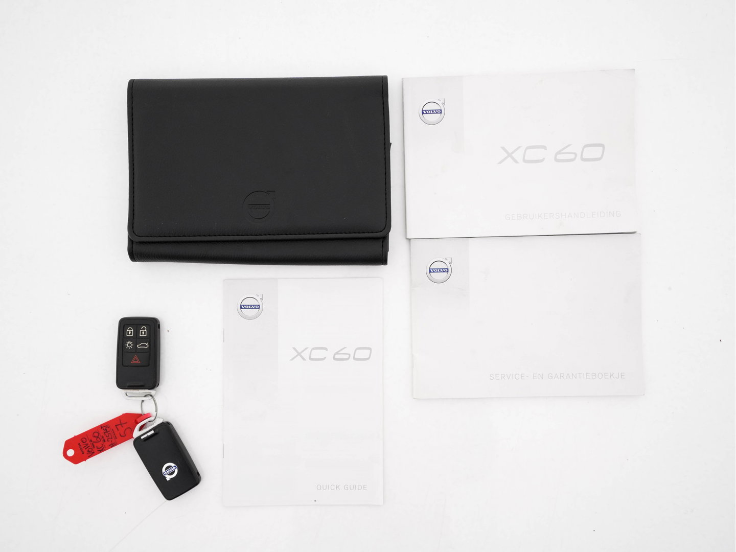Volvo XC60 2.0 D3 FWD Momentum *LEATHER | NAVI-FULLMAP | COMFORTSEATS | ECC | PDC | CRUISE | PRIVACYGLASS | TOWBAR | 17''ALU*
