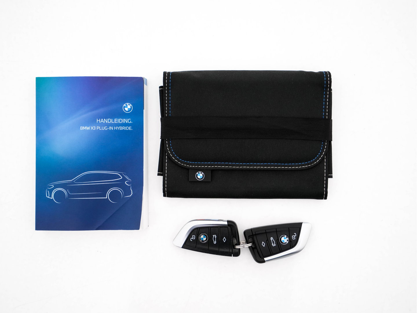 BMW X3 xDrive30e Business Edition Plus M-Sportpack (Plug-in) (INCL.BTW) Aut. *PANO | LEATHER | FULL-LED | HARMAN/KARDON | BLIND-SPOT | HEATED-SPORTSEATS | DIGI-COCKPIT | CAMERA | NAVI-FULLMAP | DAB+ | PRIVACY-GLASS | SHIFT-PADDLES | 21''ALU | TOWBAR*