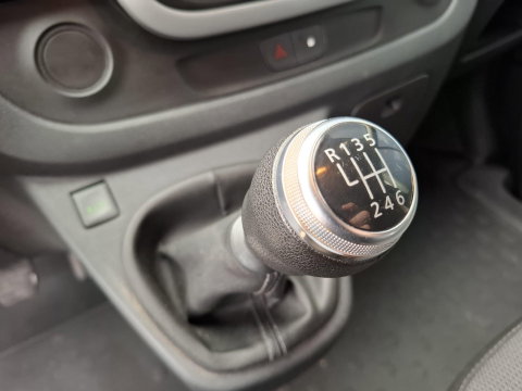 Fiat Talento 2.0 MultiJet L1H1 Basis AIRCO / CRUISE CONTROLE / TREKHAAK / EURO 6 / 3 ZITS